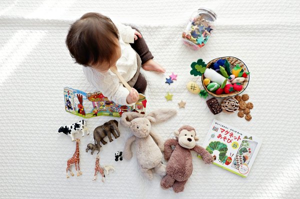 Quels meubles choisir pour la sécurité de la chambre de bébé ?