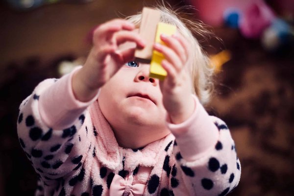 Comment choisir des jouets stimulants pour le développement de bébé ?