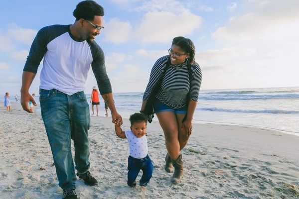 Comment bien préparer une sortie avec bébé ?
